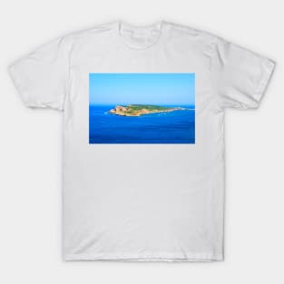 View from Tremiti Islands at a green-topped island, motorboats, Adriatic Sea T-Shirt